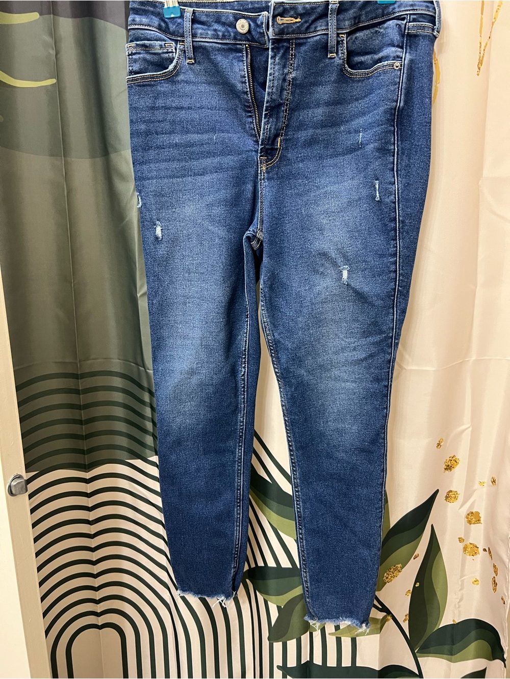 Old Navy Blue Distressed Skinny Jeans